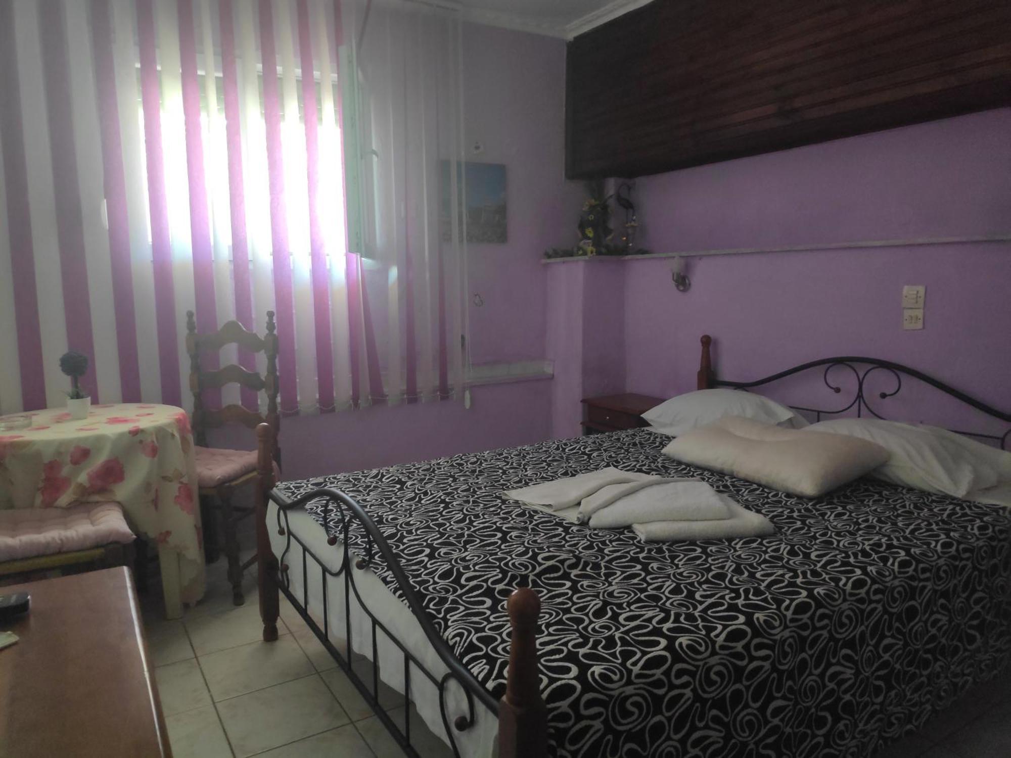 Angela - Zoi Rooms Skiathos Town Phòng bức ảnh
